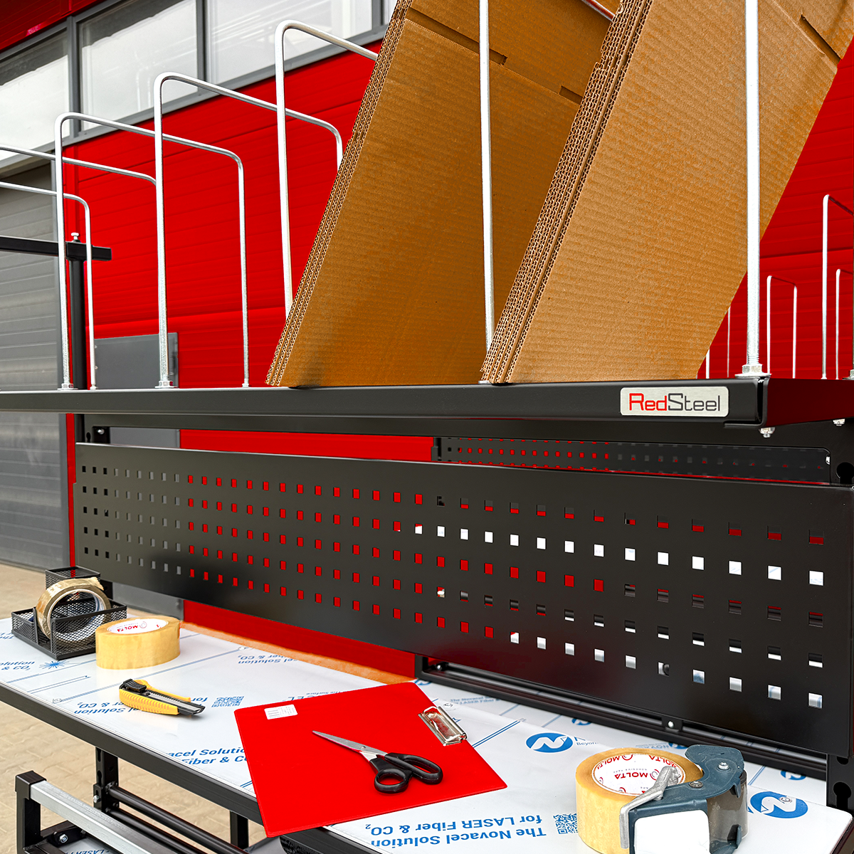 comparaison-des-effets-de-lachat-de-tables-demballage-de-colis-galerie-7