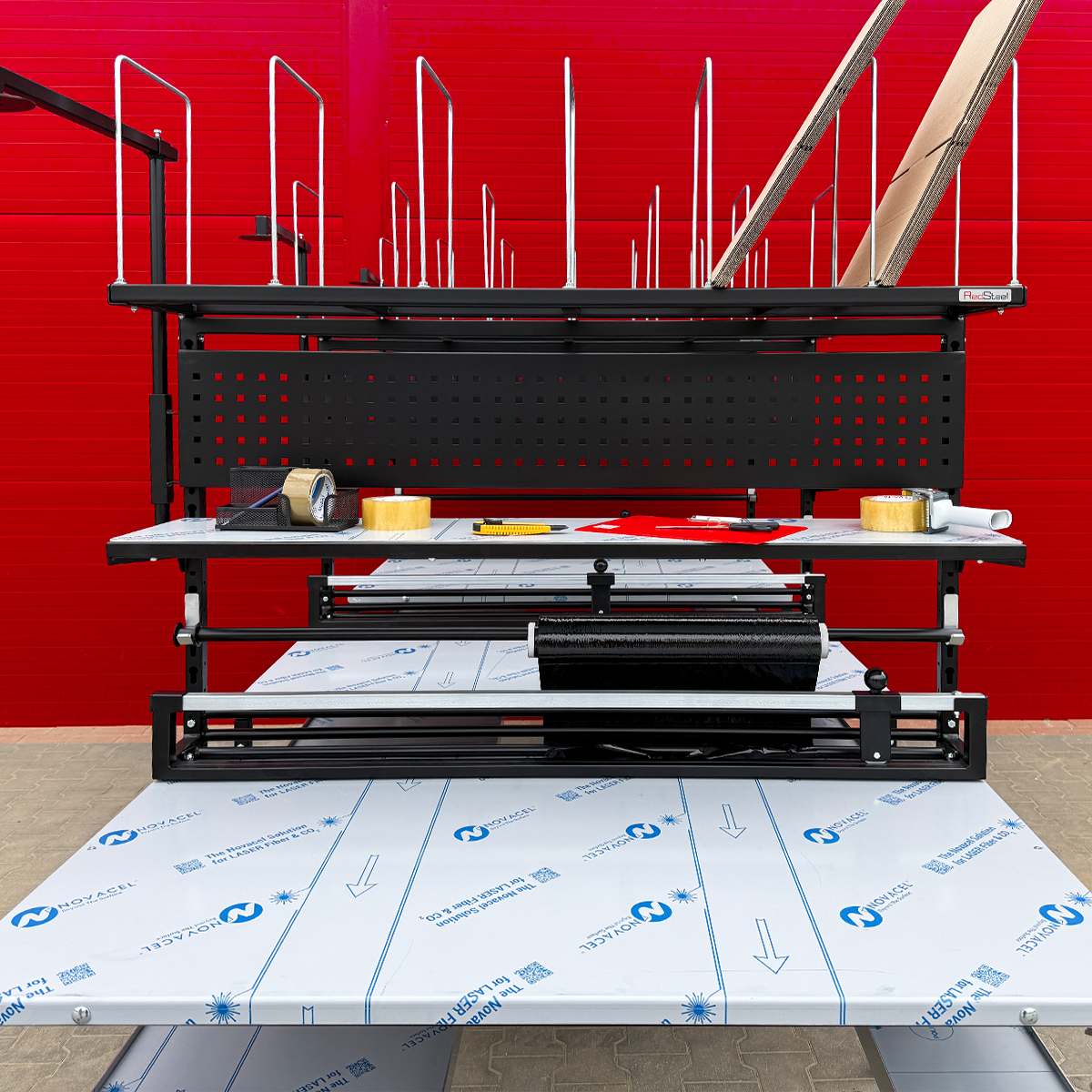 comparaison-des-effets-de-lachat-de-tables-demballage-de-colis-galerie-9